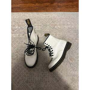 Women's Dr. Martens White Lace Up Boots Size 8